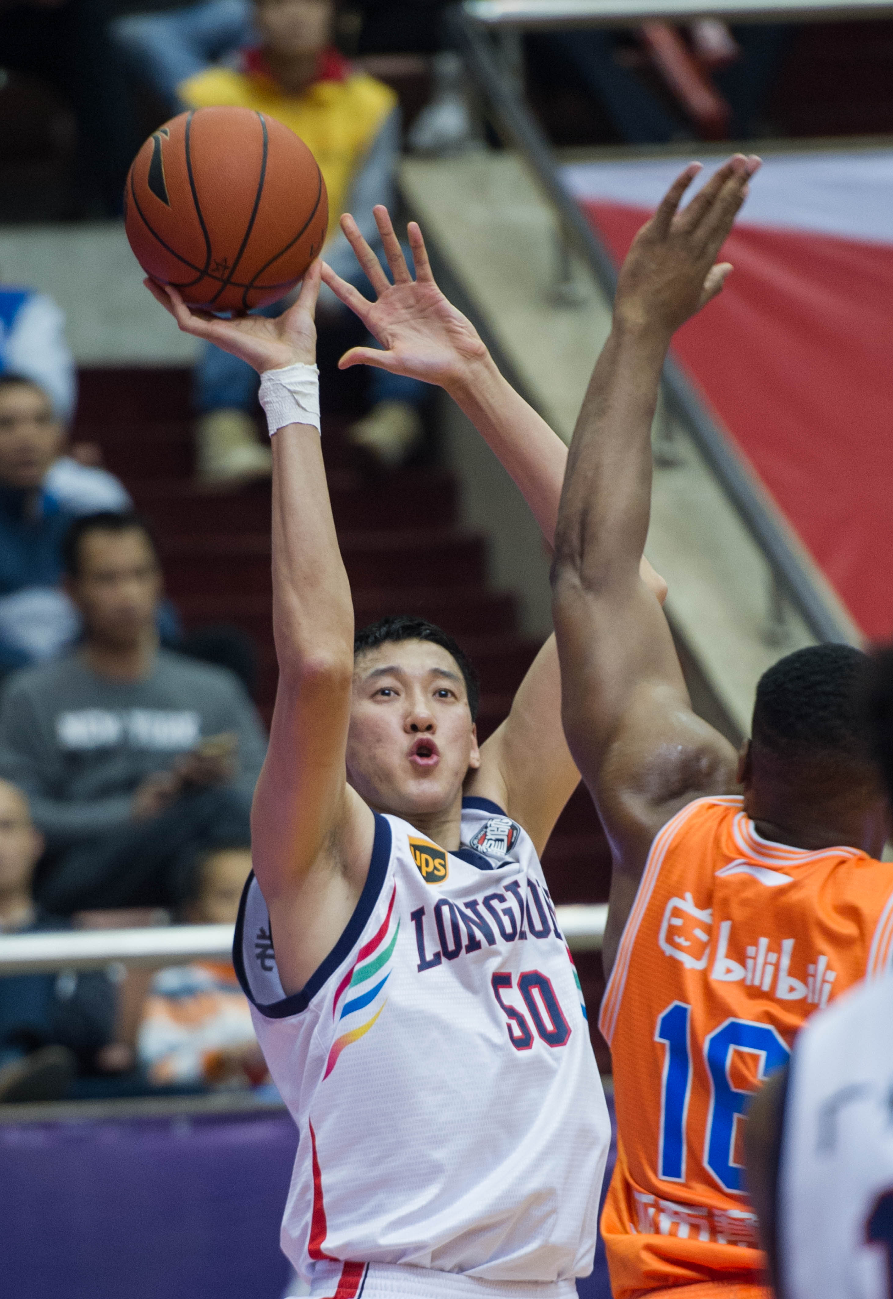 比赛带球变 比赛带球变